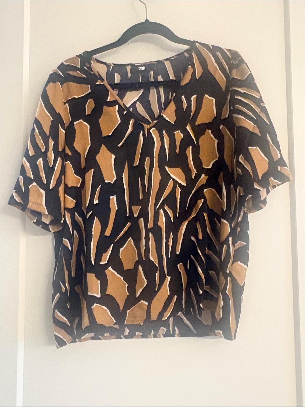 DKNY Black and Brown Abstract Zebra-Print Short Sleeve Blouse